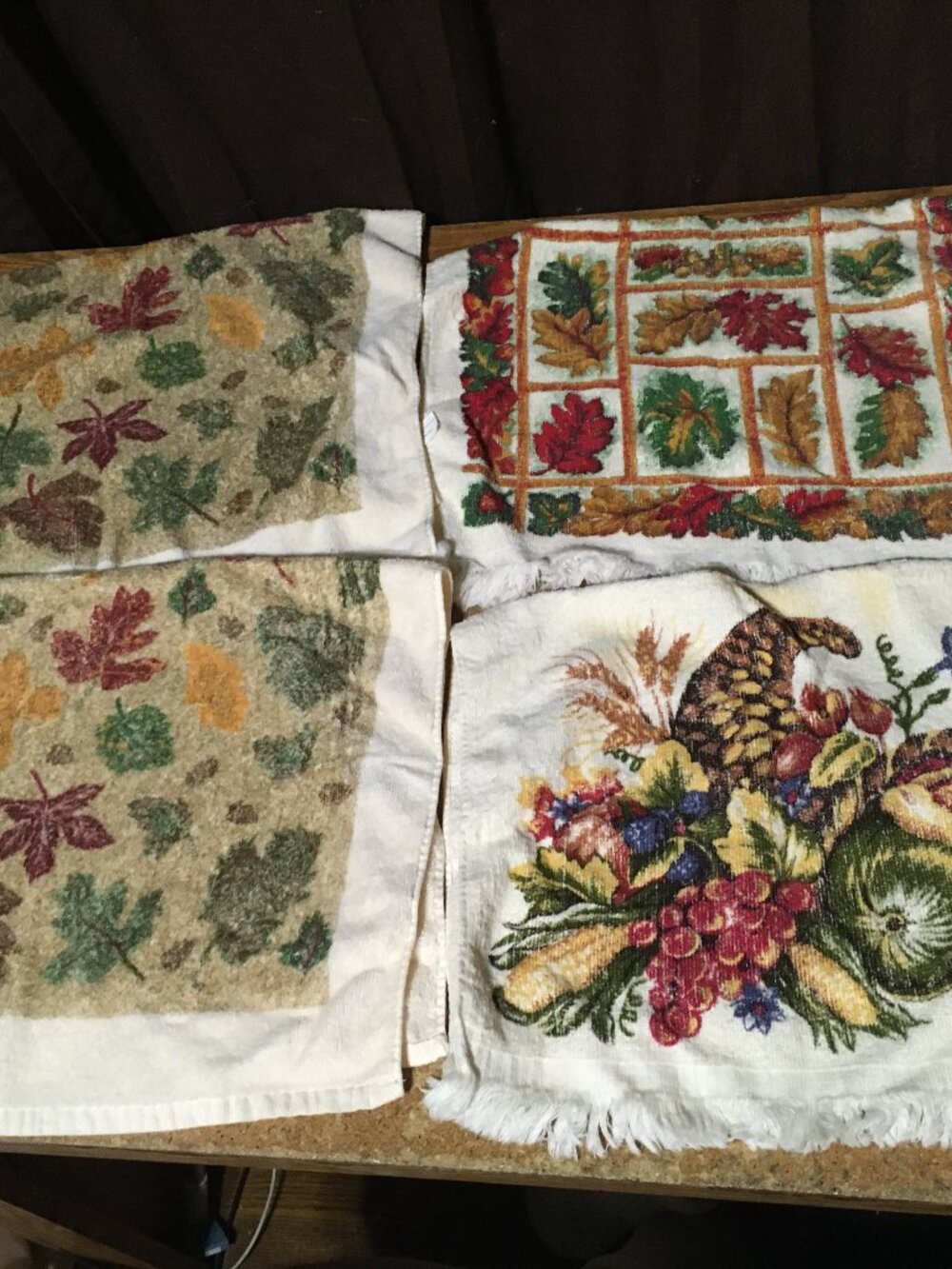 THANKSGIVING DECORATION LOT CANDLES SOAP PLATE HONEYCOMB PUMPKIN TURKEY TOWELS - Picture 13 of 16